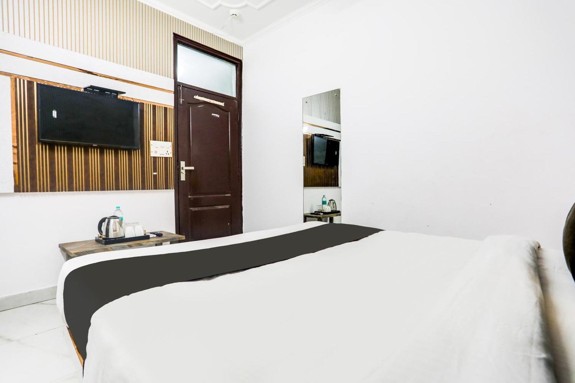 Hotel O Anchal Dx New Delhi Exterior foto